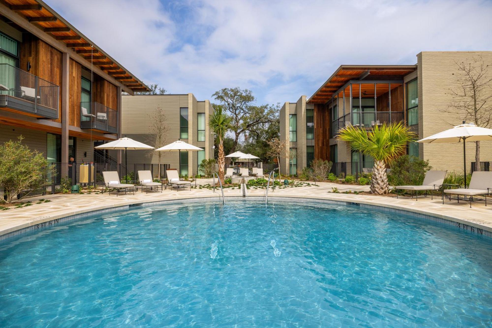 Hotel Saint Augustine 休斯敦 外观 照片